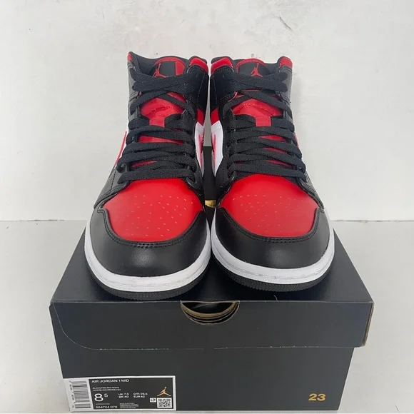 Nike Air Jordan 1 Retro Mid “Bred Toe/Fire Red” 2023